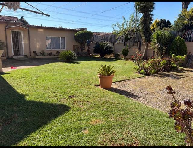 3 BEDROOM HOUSE FOR SALE IN KLOPPERPARK
